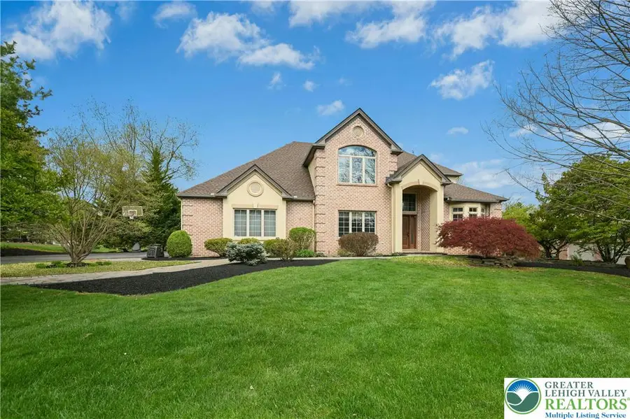 3735 W Washington Street, Allentown, PA 18104 - #2