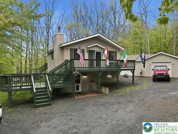 149 Mcmichaels Court, Chestnuthill Twp, PA 18360