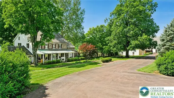 1720 Molasses Way, Springfield Twp, PA 18951