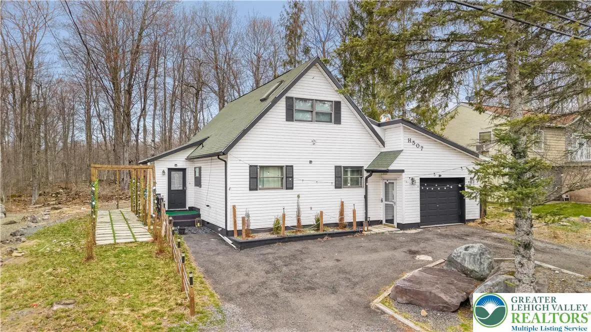 939 Country Place Drive, Coolbaugh, PA 18466 - #1