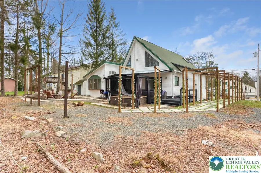 939 Country Place Drive, Coolbaugh, PA 18466 - #3