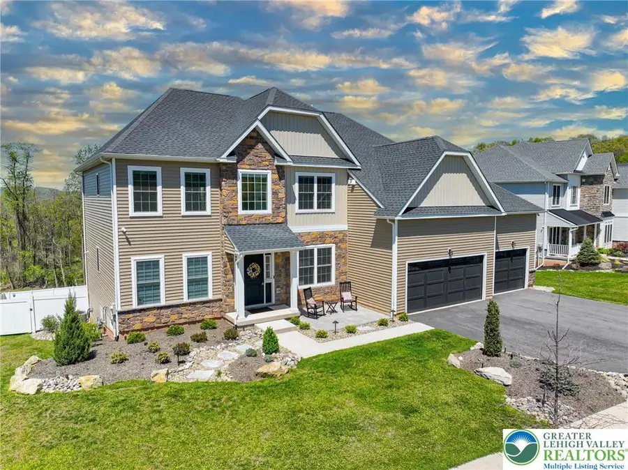 2595 Stonewall Drive, Upper Saucon, PA 18034 - #2
