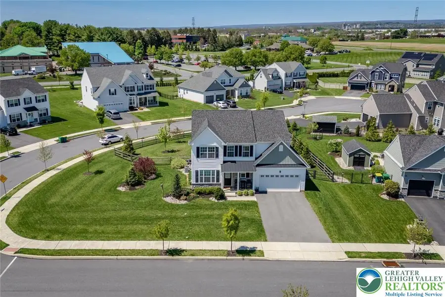 1034 Lisa Lane, Palmer Township, PA 18045 - #3