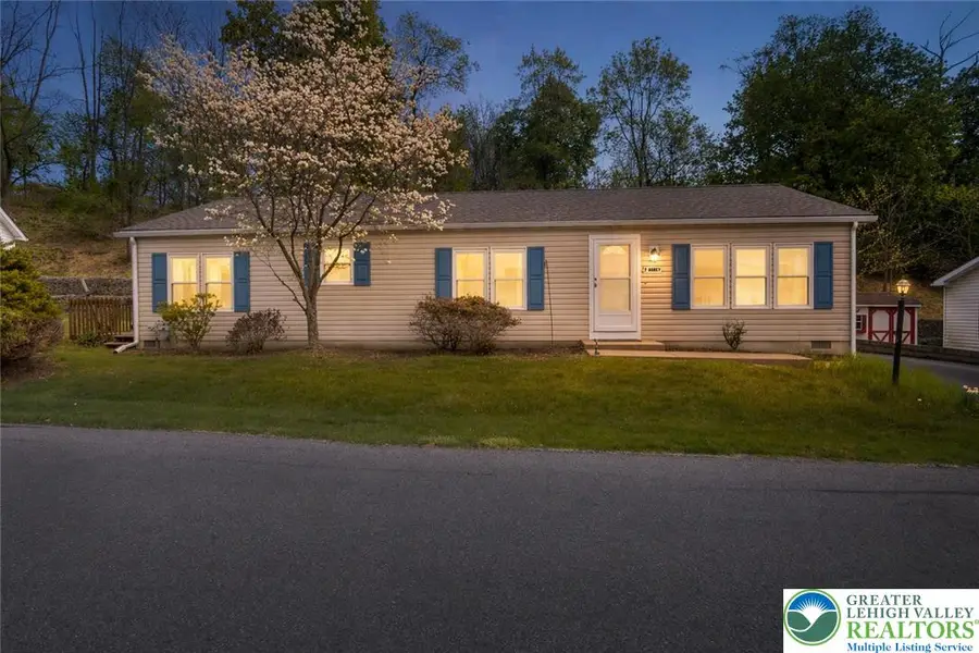 7 Abbey Road, Easton, PA 18040 - #2