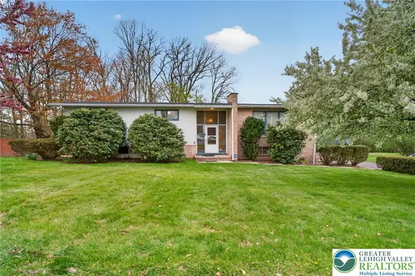 1 Powell Street, Mountain Top, PA 18707