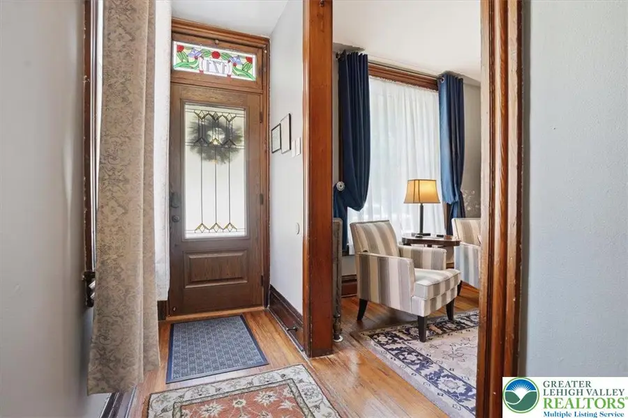 171 W Broadway, Jim Thorpe, PA 18229 - #3