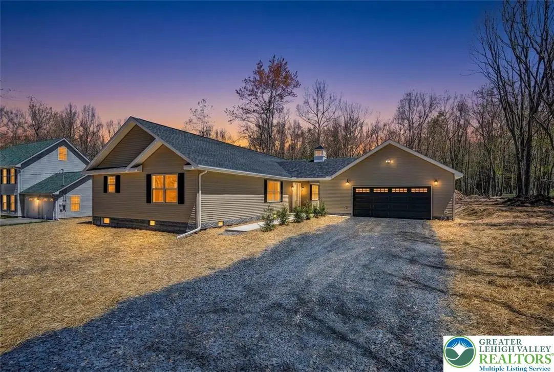90 Oneida Trail, Towamensing Trails, PA 18210 - #1