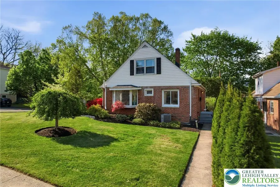 2351 W Greenleaf Street, Allentown, PA 18104 - #3