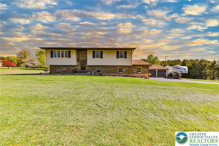 1040 Stagecoach Road, Towamensing, PA 18235 - #2