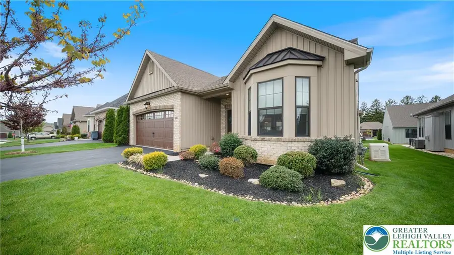 3501 Treeview Drive, Emmaus, PA 18049 - #3
