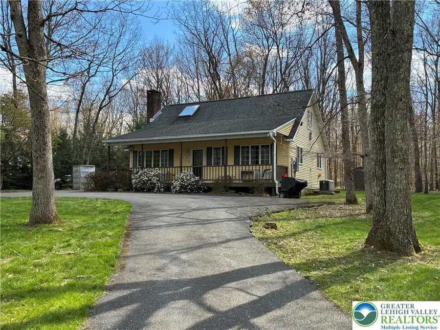 160 White Oak Drive, Penn Forest, PA 18229 - #2