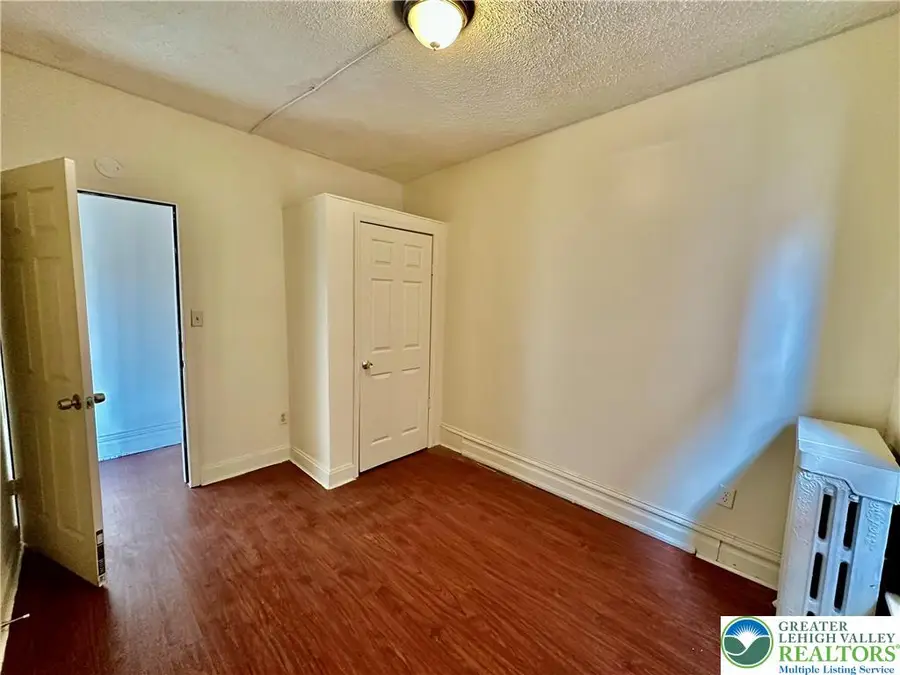 43 S 13th Street, Allentown, PA 18102 - #3