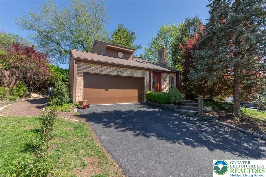 4004 Westview Drive, Cetronia, PA 18104 - #3