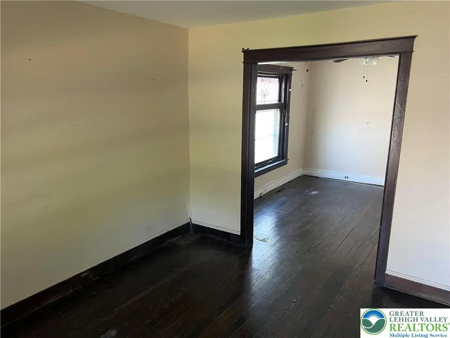 744 8th Avenue, Bethlehem, PA 18018 - #2