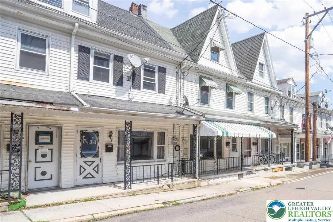 104 Water Street, New Philadelphia, PA 17959 - #1