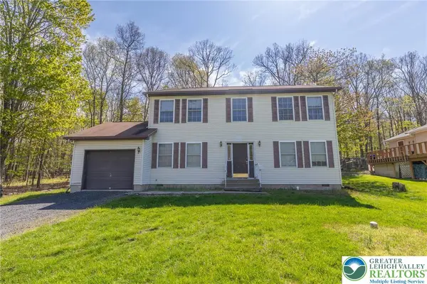 272 Schoolhouse Road, East Stroudsburg, PA 18302