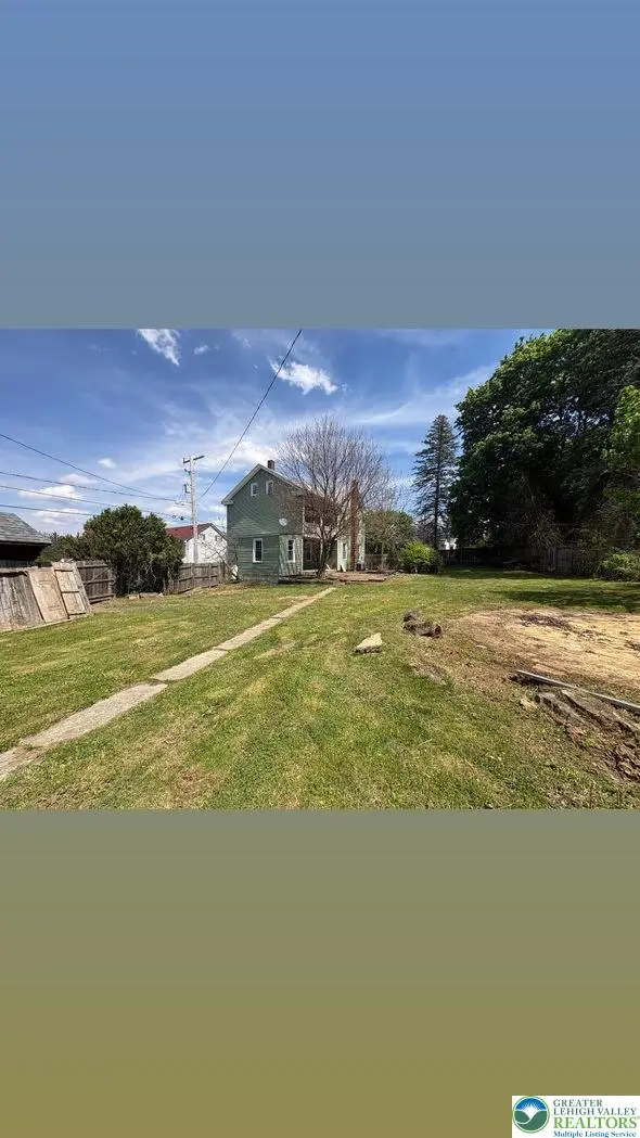 2879 Cemetery Street, Washington, PA 18080 - #2