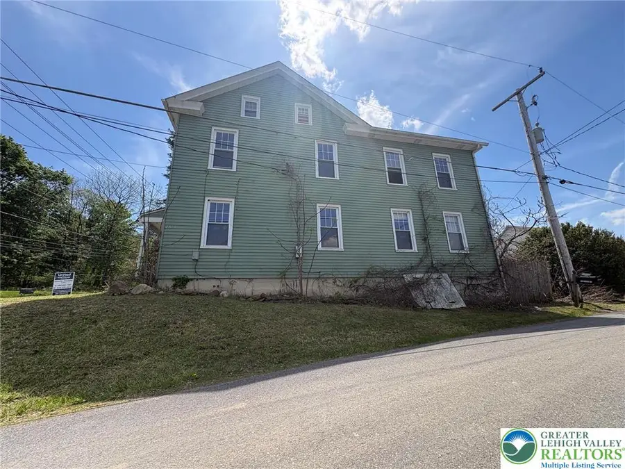 2879 Cemetery Street, Washington, PA 18080 - #3