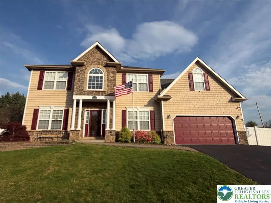 764 Mohican Drive, Easton, PA 18040 - #2