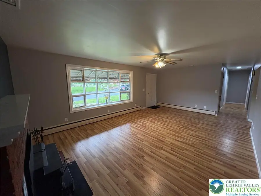 2556 Park View Road, Slatington, PA 18080 - #3