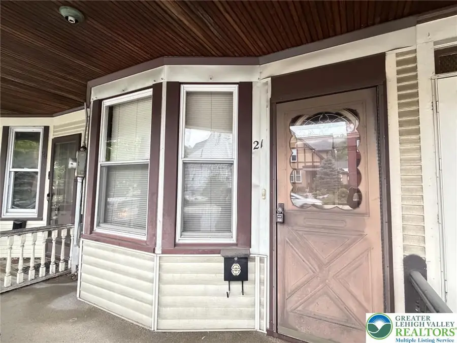 21 W Bertsch Street, Lansford, PA 18232 - #2