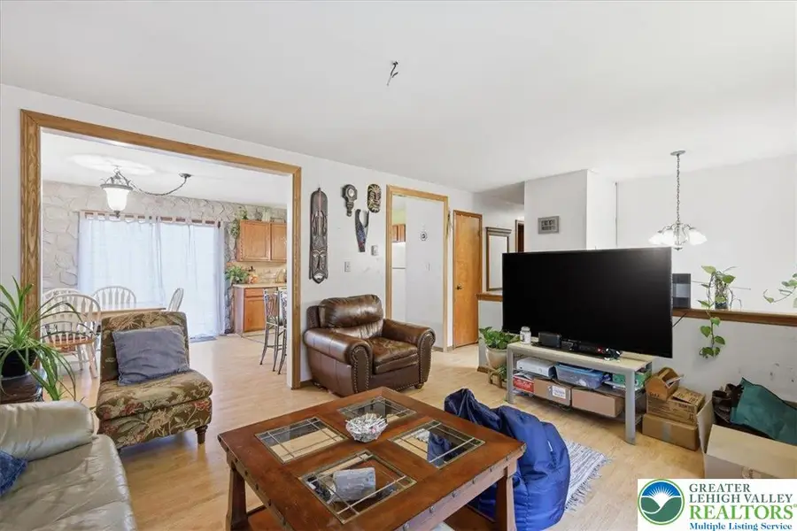 1197 Hunters Woods Drive, East Stroudsburg, PA 18301 - #2