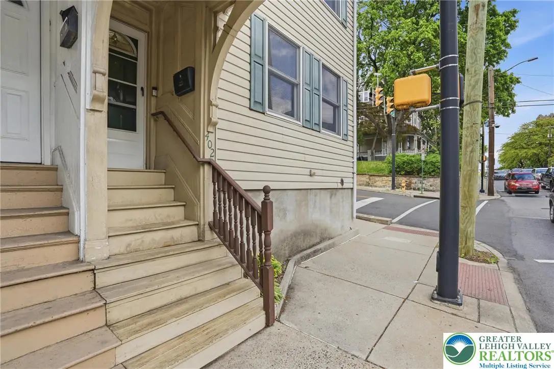 402 Wyandotte Street, Bethlehem, PA 18015 - #1