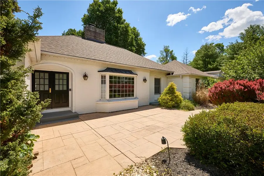 1989 W Point Drive, Lower Saucon, PA 18015 - #3