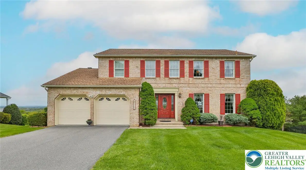 216 Memorial Drive, Bath, PA 18014 - #1