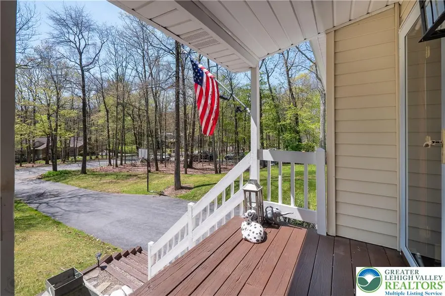 269 Shady Oaks Drive, Saylorsburg, PA 18353 - #2