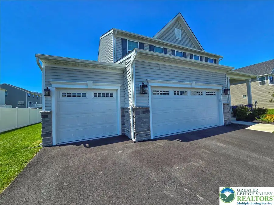 8150 Parker Place, Fogelsville, PA 18051 - #2