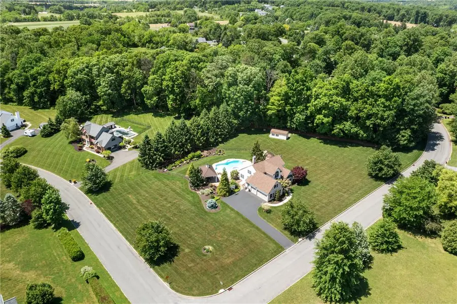 1880 Hamilton Drive, Lower Milford, PA 18036 - #2