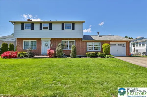 1920 Ravenwood Drive, Bethlehem City, PA 18018