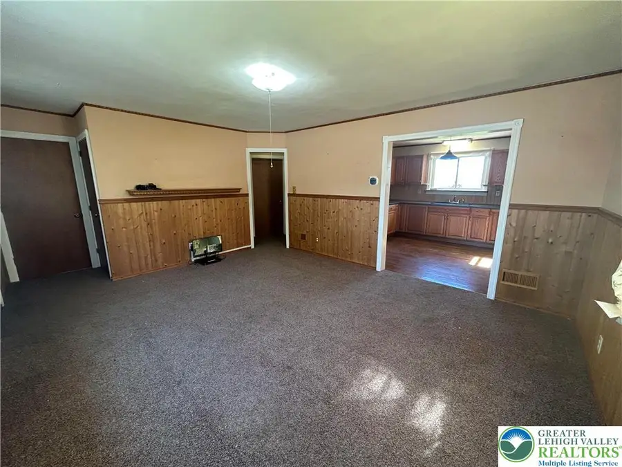 544 Moorestown Drive, Moore, PA 18014 - #3
