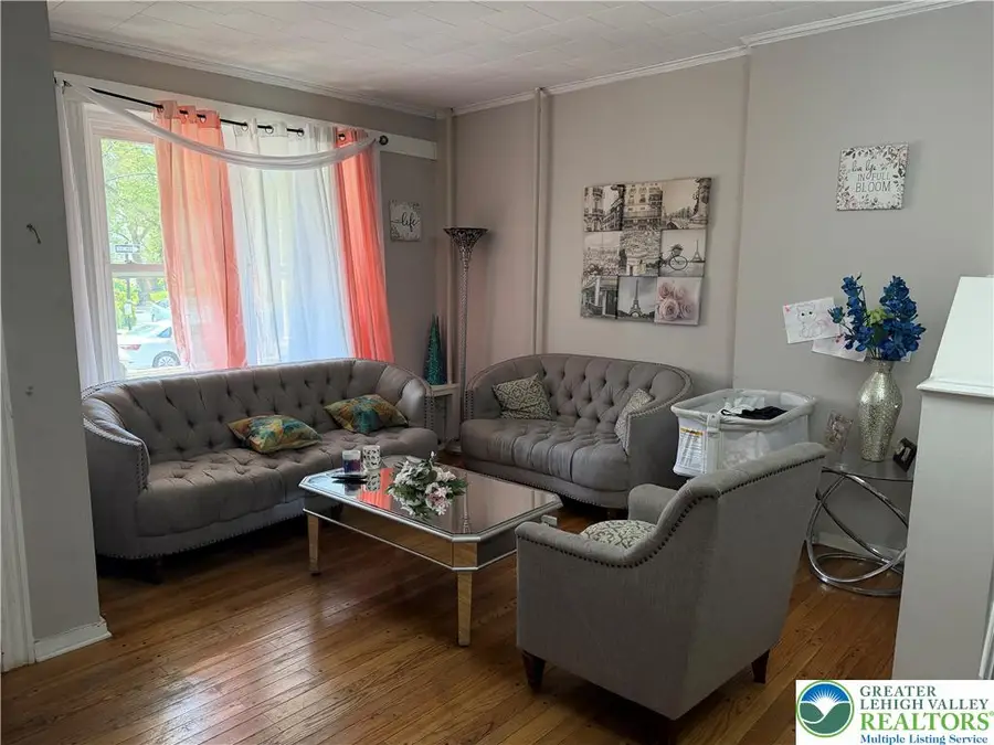 1451 W Linden Street, Allentown, PA 18102 - #2