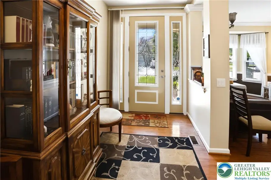 45 Inverness Lane, Palmer Township, PA 18045 - #2