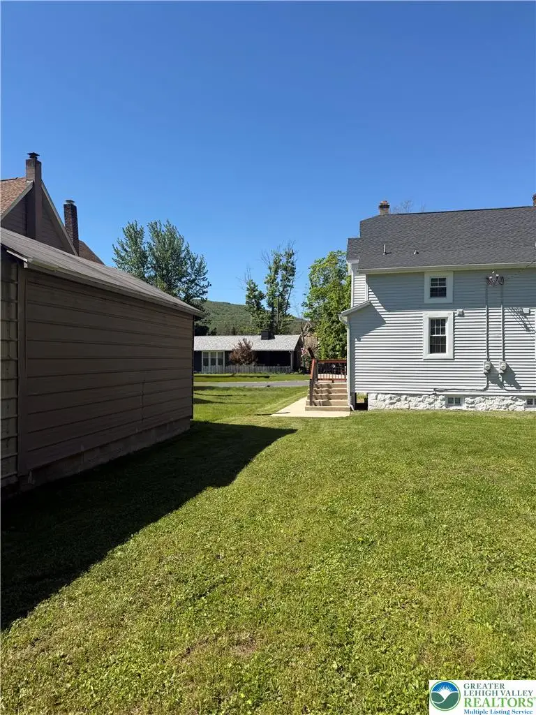 655 E White Street, Bowmanstown, PA 18030 - #1