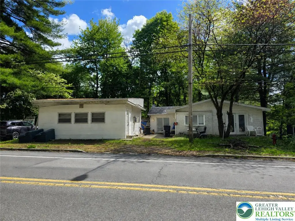 869 N 1st Street, Mahoning, PA 18235 - #1