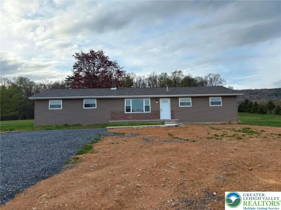 3957 Mountain Road, Washington, PA 18080 - #2