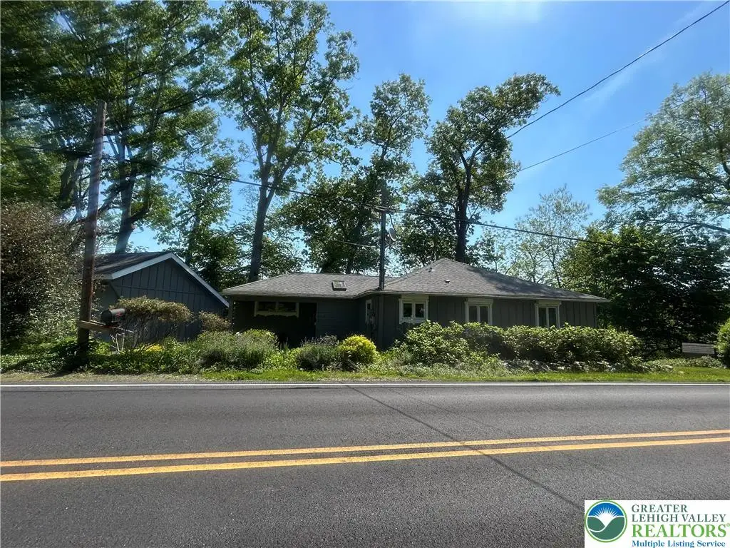 4379 River Road, Mount Bethel, PA 18343 - #1