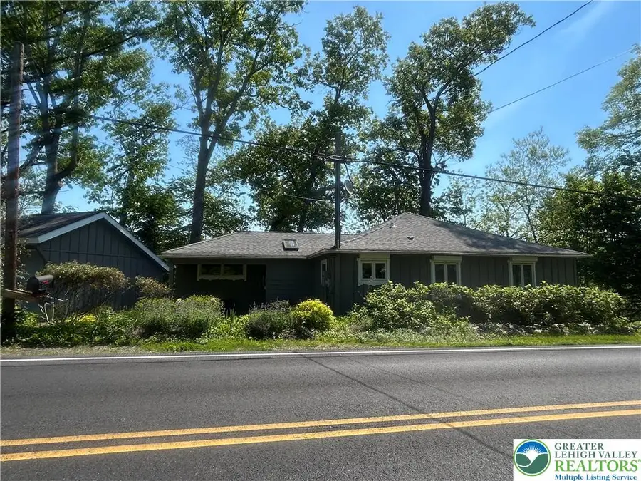 4379 River Road, Mount Bethel, PA 18343 - #2
