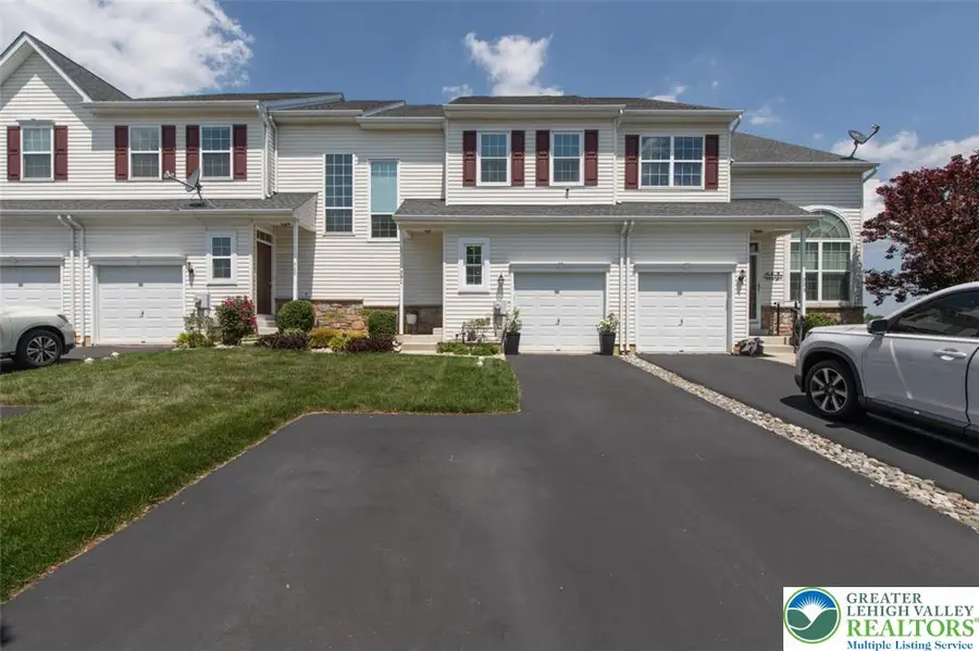 991 King Way, Breinigsville, PA 18031 - #2