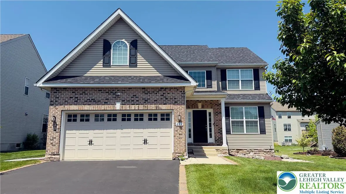 697 Mulberry, Lower Nazareth, PA 18064 - #1