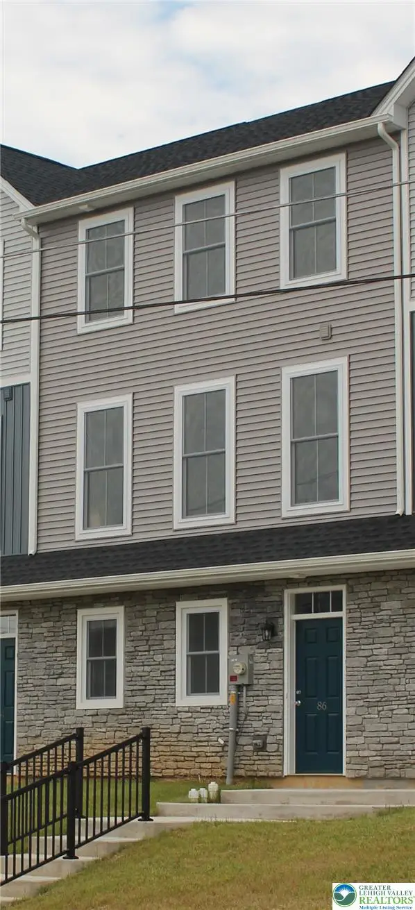 86 Hess Avenue, Hellertown, PA 18055 - #1