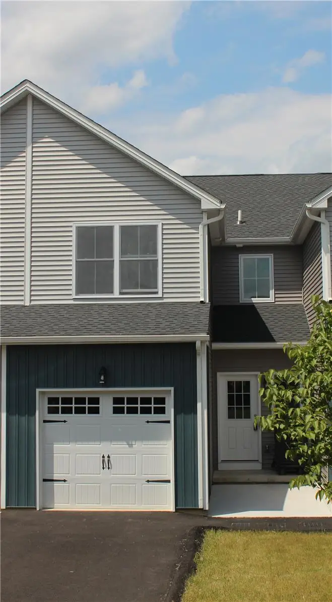 86 Hess Avenue, Hellertown, PA 18055 - #2