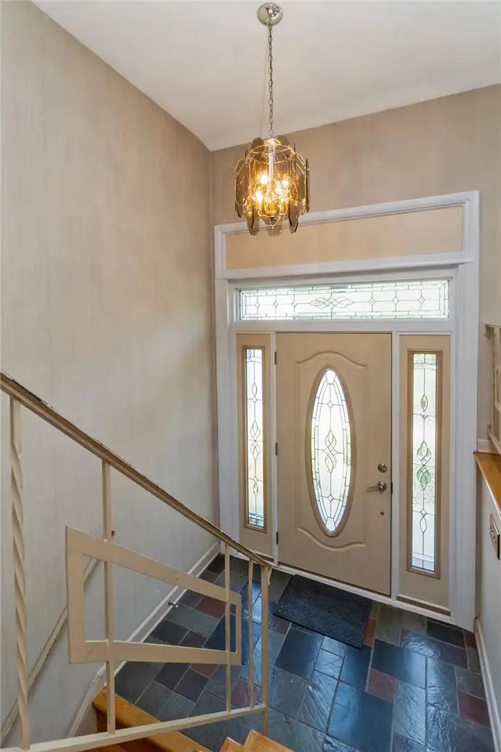 1837 Tacoma St, Hanover, PA 18109 - #3