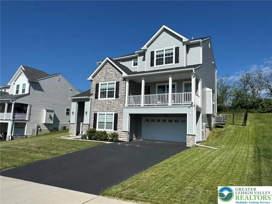 5052 Bellflower Drive, North Whitehall, PA 18078 - #2