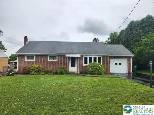 341 Dalton Street, Palmer Twp, PA 18045