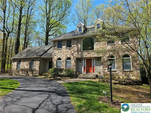 3122 Dogwood Lane, Salisbury Twp, PA 18103