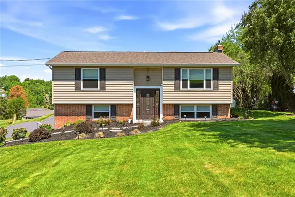 706 Shawnee Drive, South Manheim Twp, PA 17922